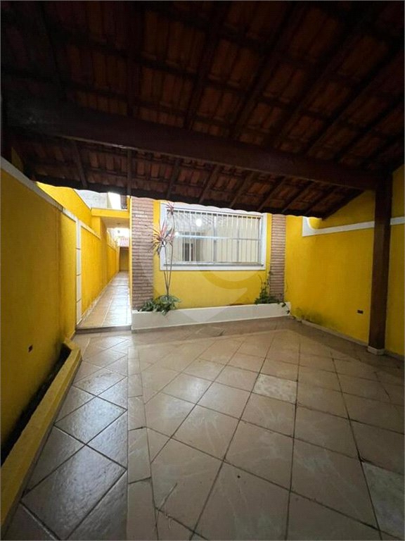 Sobrado à venda com 3 quartos, sendo 1 suíte, em Vila Piauí, São Paulo, SP