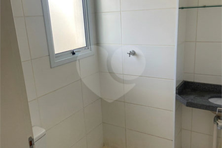 Apartamento à venda com 2 quartos, sendo 1 suíte, em Jardim Itamarati, Poá, SP