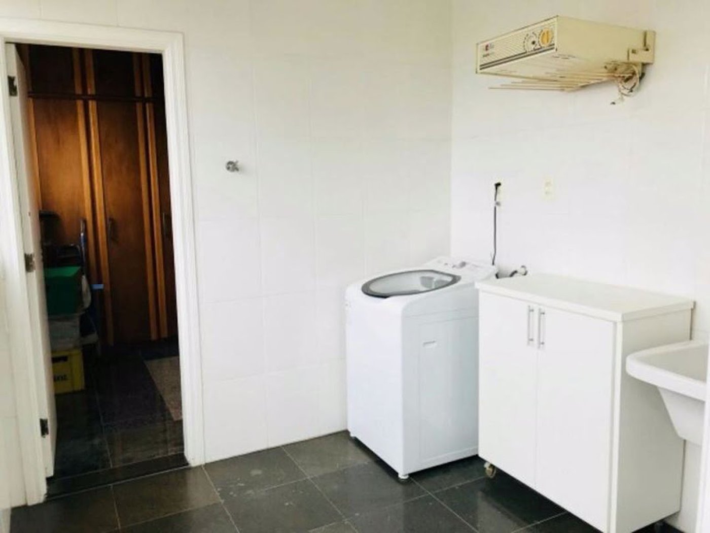 Apartamento Residencial à venda, Ponta da Praia, Santos - AP0856.