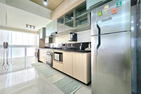 Apartamento com 2 dormitórios à venda, 74 m² por R$ 1.010.000,00 - Embaré - Santos/SP