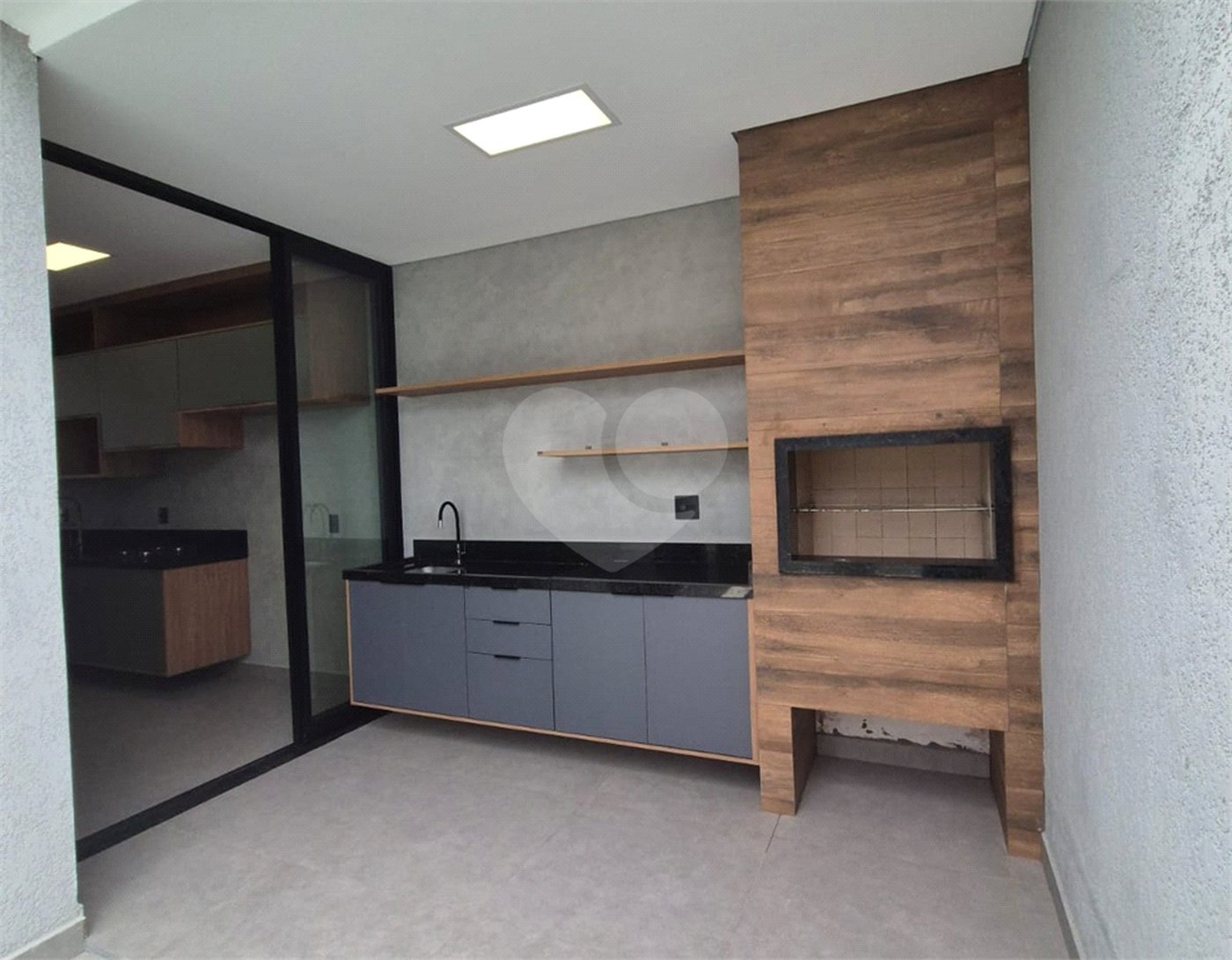 Casa à venda com 3 quartos, sendo 1 suíte,  no condomínio Horto Florestal Villagio, Sorocaba - SP