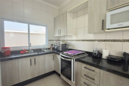 Casa à venda com 4 quartos, sendo 1 suíte,  no condomínio Portobello Sorocaba, Sorocaba - SP