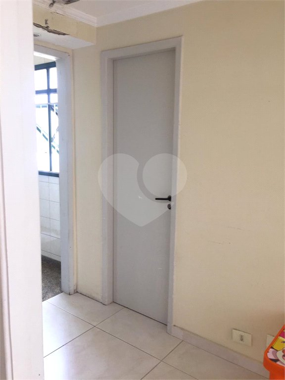 Apartamento à venda com 3 suítes em Vila Suzana, São Paulo, SP