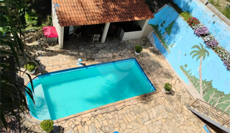 Casa à venda com 8 quartos, sendo 5 suítes,  no condomínio Alpes de Mairiporã, Mairiporã - SP