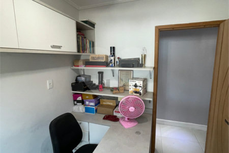 Sobrado à venda com 3 quartos, sendo 1 suíte, em Santíssimo, Rio de Janeiro, RJ
