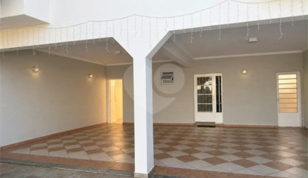 Sobrado à venda com 3 quartos, sendo 2 suítes,  em Vila Monteiro (gleba I), São Carlos, SP