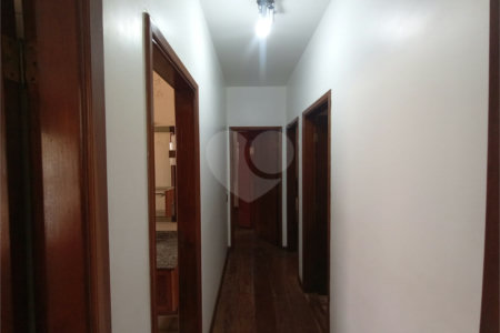 Casa à venda com 4 quartos, sendo 1 suíte,  no Centro, Itapetininga, SP