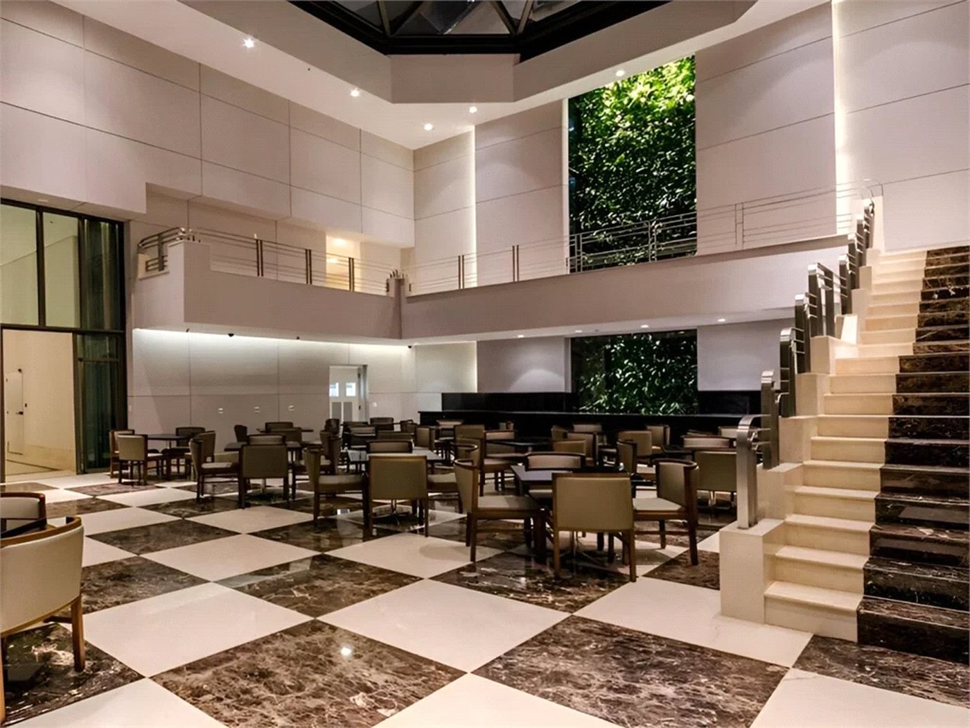 Apartamento à venda ou para alugar com 2 quartos, sendo 1 suíte, em Brooklin Paulista, São Paulo, SP