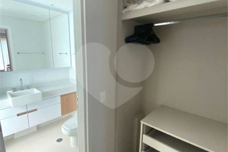 Apartamento à venda ou para alugar com 1 suíte em Itaim Bibi, São Paulo, SP