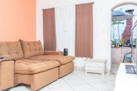 Sobrado à venda com 3 quartos, sendo 1 suíte, em Jardim Monte Kemel, São Paulo, SP