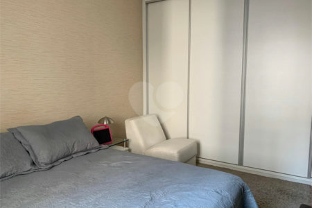 Apartamento à venda com 3 quartos em Moema, São Paulo, SP