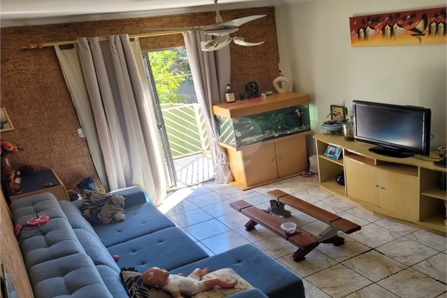 Casa à venda com 2 quartos no condomínio Residencial Zett, São Paulo - SP