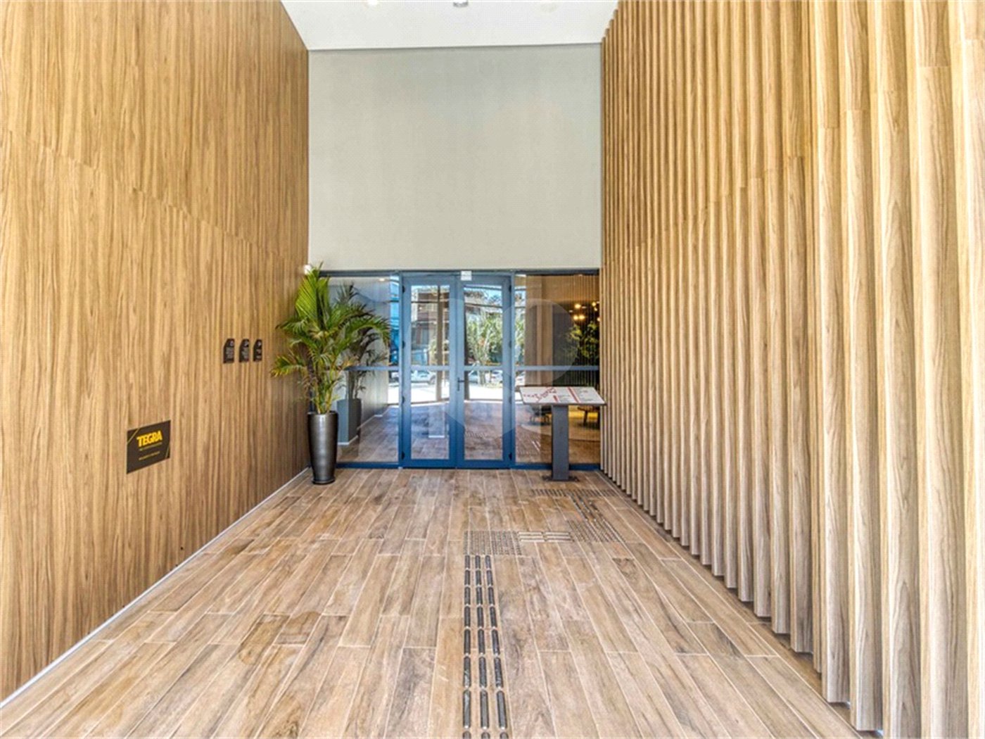 Apartamento à venda com 2 quartos, sendo 1 suíte,  em Vila Anastácio, São Paulo, SP