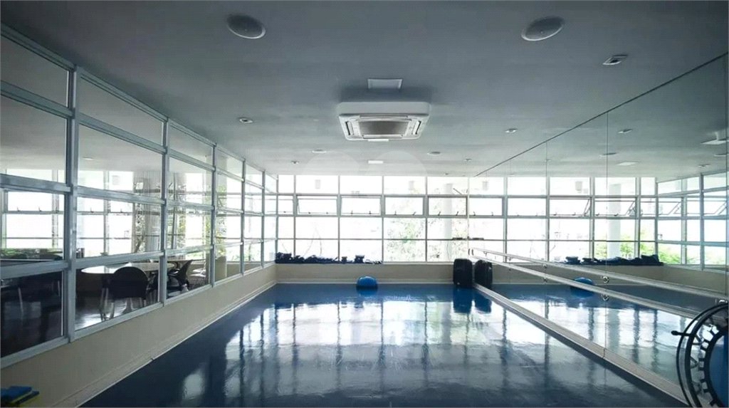 Cobertura à venda com 3 quartos, sendo 2 suítes,  em Paraíso do Morumbi, São Paulo, SP