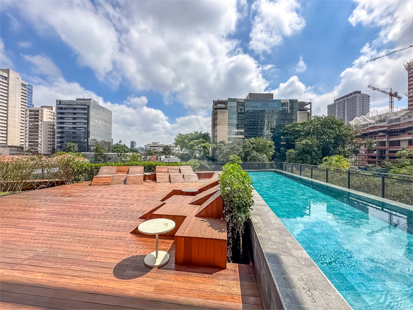 Apartamento à venda com 2 suítes em Brooklin, São Paulo, SP