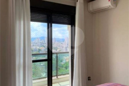 Apartamento à venda com 4 quartos, sendo 3 suítes,  em Santana, São Paulo, SP