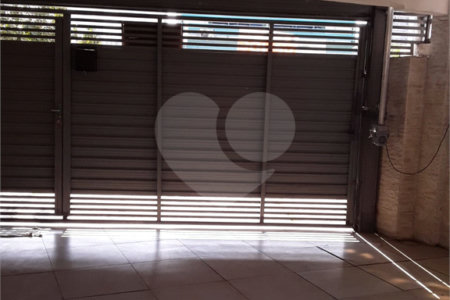 Casa à venda com 2 quartos, sendo 1 suíte, em Vila Gustavo, São Paulo, SP