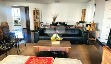 Apartamento à venda com 4 quartos, sendo 2 suítes,  em Cerqueira César, São Paulo, SP