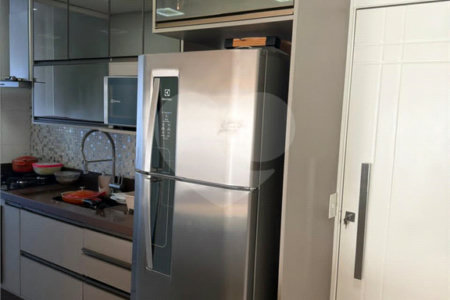 Apartamento à venda com 3 quartos, sendo 1 suíte,  em Jardim Leonor Mendes de Barros, São Paulo, SP