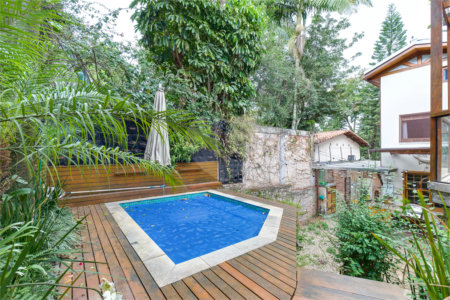 Sobrado à venda com 3 quartos, sendo 1 suíte, em Brooklin, São Paulo, SP