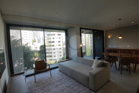 Apartamento à venda ou para alugar com 1 suíte em Jardim das Bandeiras, São Paulo, SP