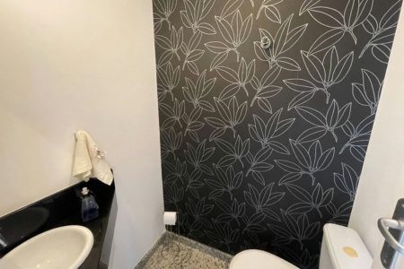 Apartamento 3 dormitórios com 2 suítes, 2 vagas demarcadas, no Embaré, Santos