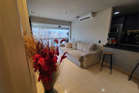 Apartamento Residencial à venda, Gonzaga, Santos - AP1097.