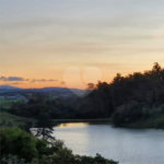 Terreno à venda no condomínio Lago Dourado, Jacareí - SP