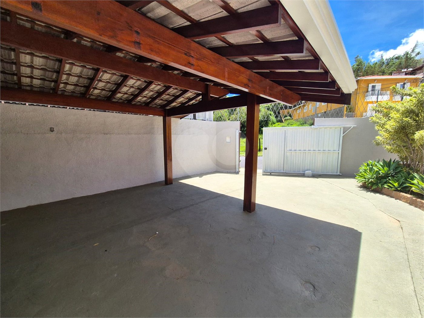 Casa Térrea à venda com 3 quartos, sendo 1 suíte, no Centro, Vinhedo, SP