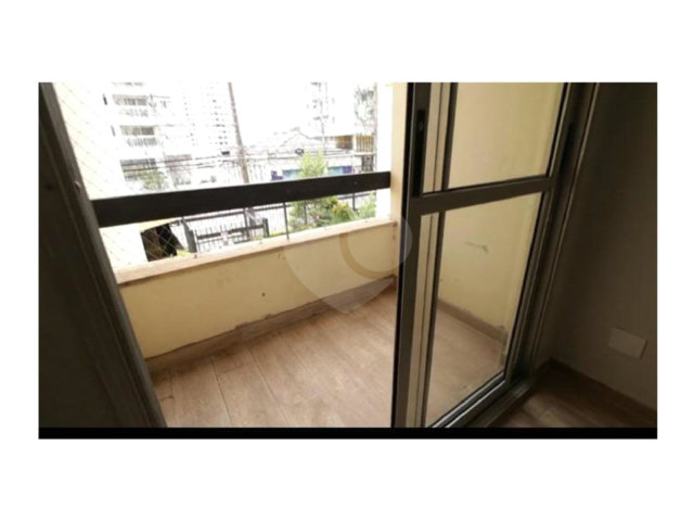 Apartamento à venda com 3 quartos, sendo 1 suíte,  em Santana, São Paulo, SP