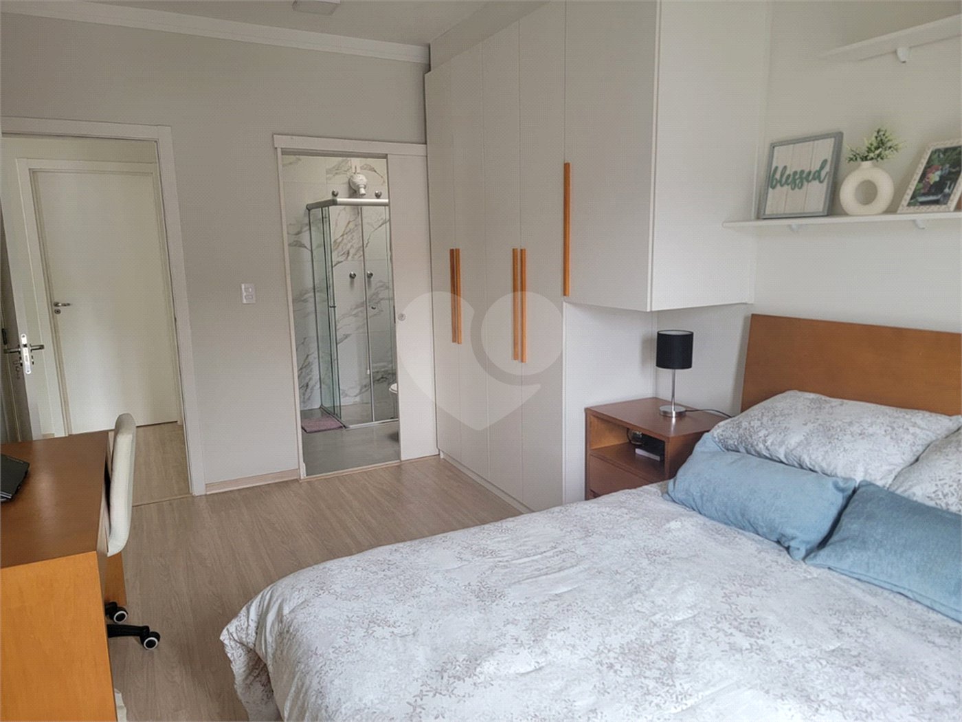 Casa à venda com 3 suítes no condomínio Villaggio Maranello, Vinhedo - SP