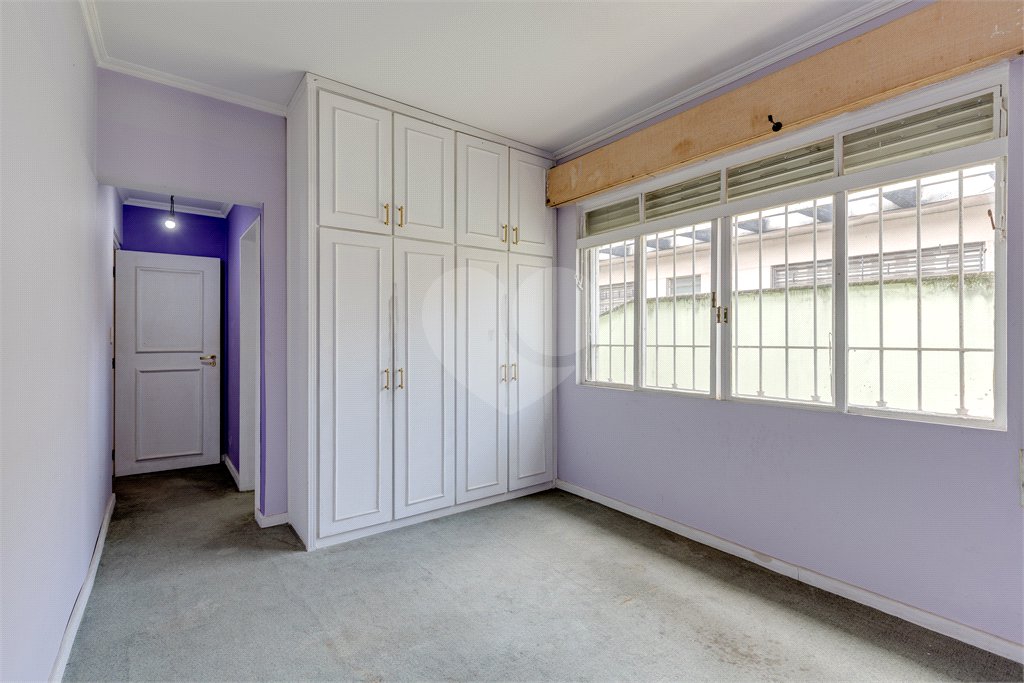Sobrado à venda com 5 quartos, sendo 3 suítes,  em Jardim Luzitânia, São Paulo, SP
