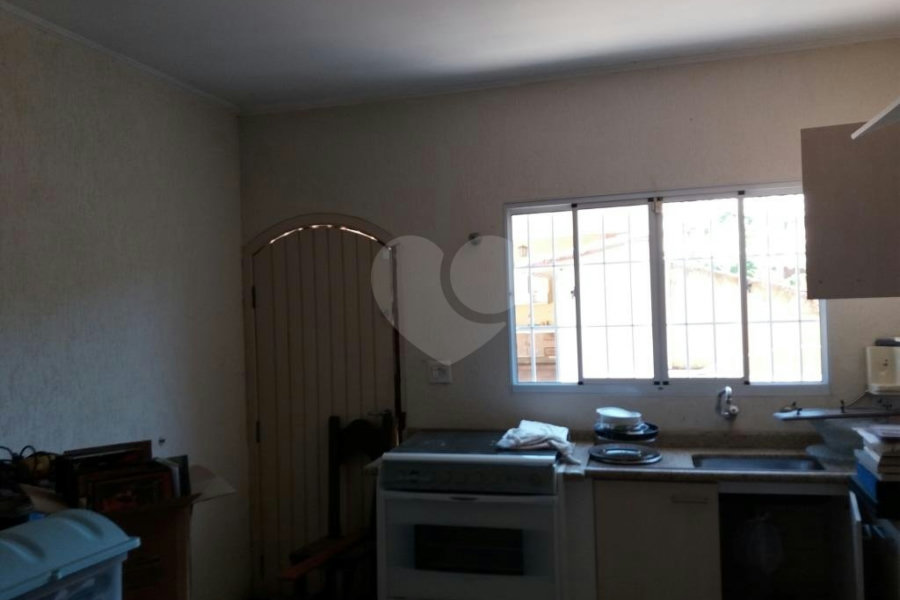 Sobrado à venda com 4 quartos, sendo 1 suíte, em Tremembé, São Paulo, SP