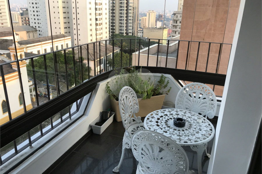 Apartamento à venda com 4 quartos, sendo 3 suítes, em Santana, São Paulo, SP