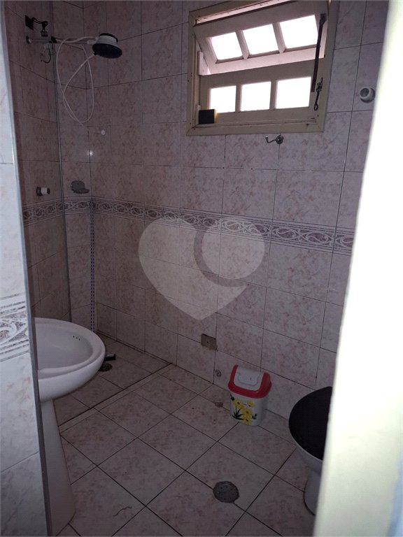 Casa à venda com 4 quartos, sendo 3 suítes, em Jardim São Bento, São Paulo, SP