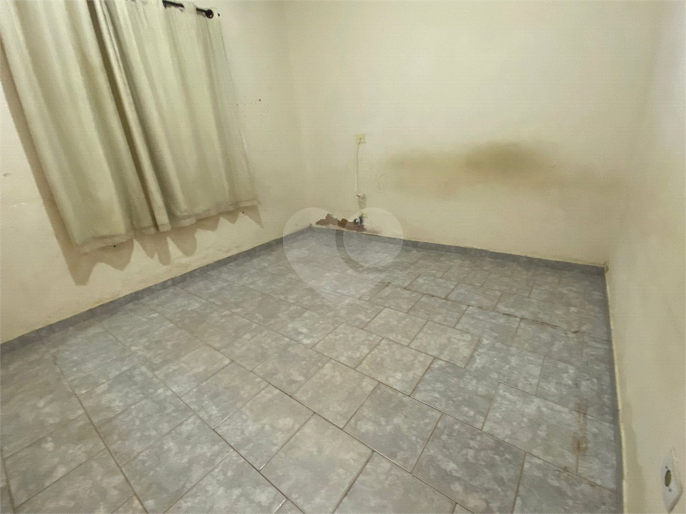 Casa à venda com 3 quartos, sendo 2 suítes, no Centro, Três Lagoas, MS