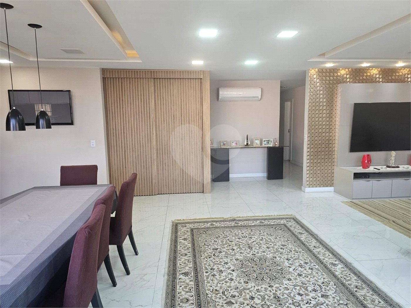 Apartamento à venda com 3 quartos, sendo 1 suíte, em Copacabana, Rio de Janeiro, RJ