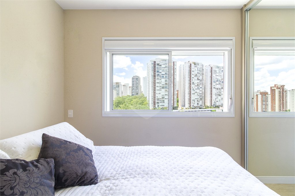 Apartamento à venda com 3 quartos, sendo 1 suíte,  em Jardim Vazani, São Paulo, SP