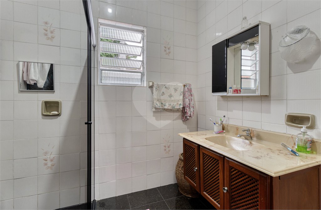 Casa à venda com 3 quartos, sendo 1 suíte, em Vila Cruzeiro, São Paulo, SP