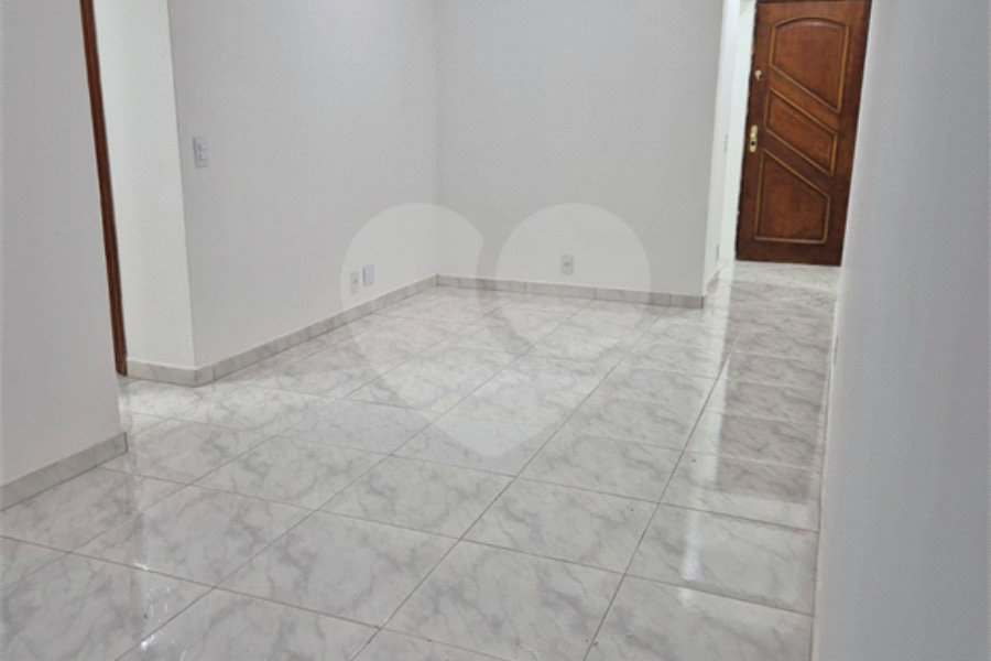 Apartamento à venda com 3 quartos, sendo 1 suíte,  em Mooca, São Paulo, SP
