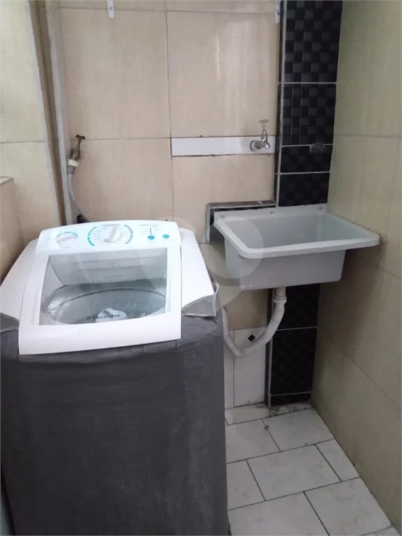 Apartamento 1 dorm, sala, cozinha, banheiro a venda no Centro