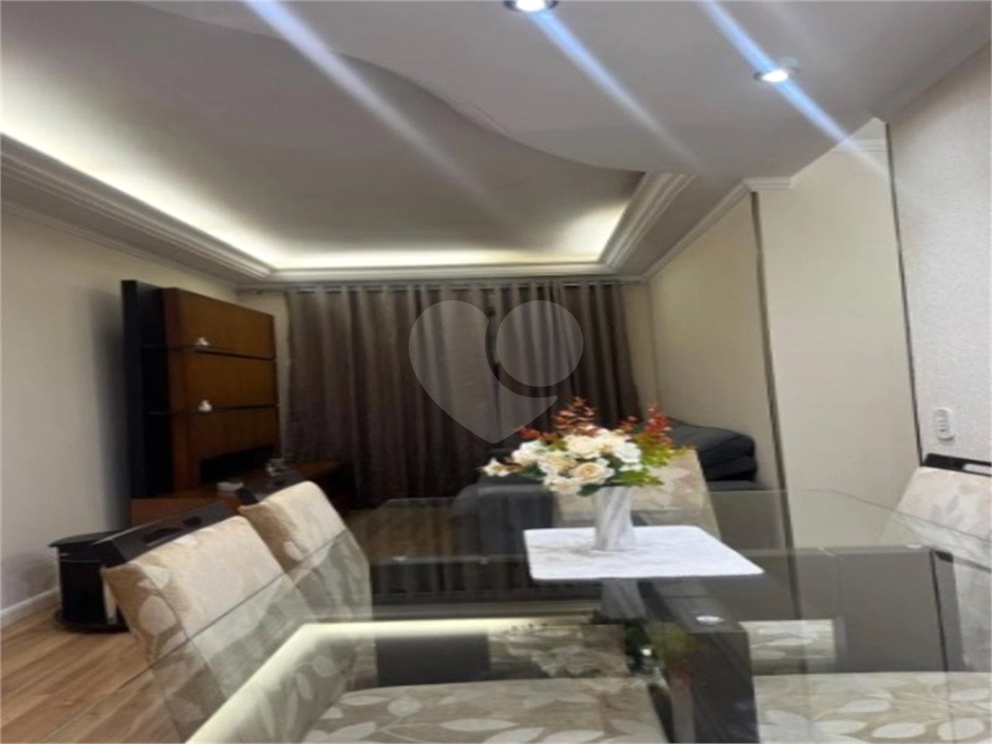 Apartamento à venda com 3 quartos, sendo 1 suíte, em Vila Matilde, São Paulo, SP