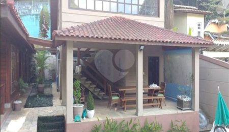 Casa Térrea à venda com 3 quartos, sendo 1 suíte,  em Vila Machado, Mairiporã, SP