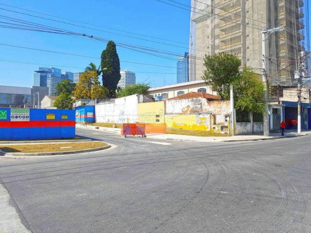 Terreno à venda com 1 quarto em Chácara Santo Antônio (zona Sul), São Paulo, SP