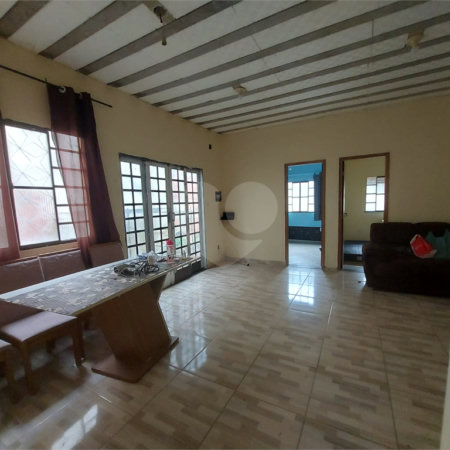 Casa à venda com 3 quartos em Campo Grande, Rio de Janeiro, RJ