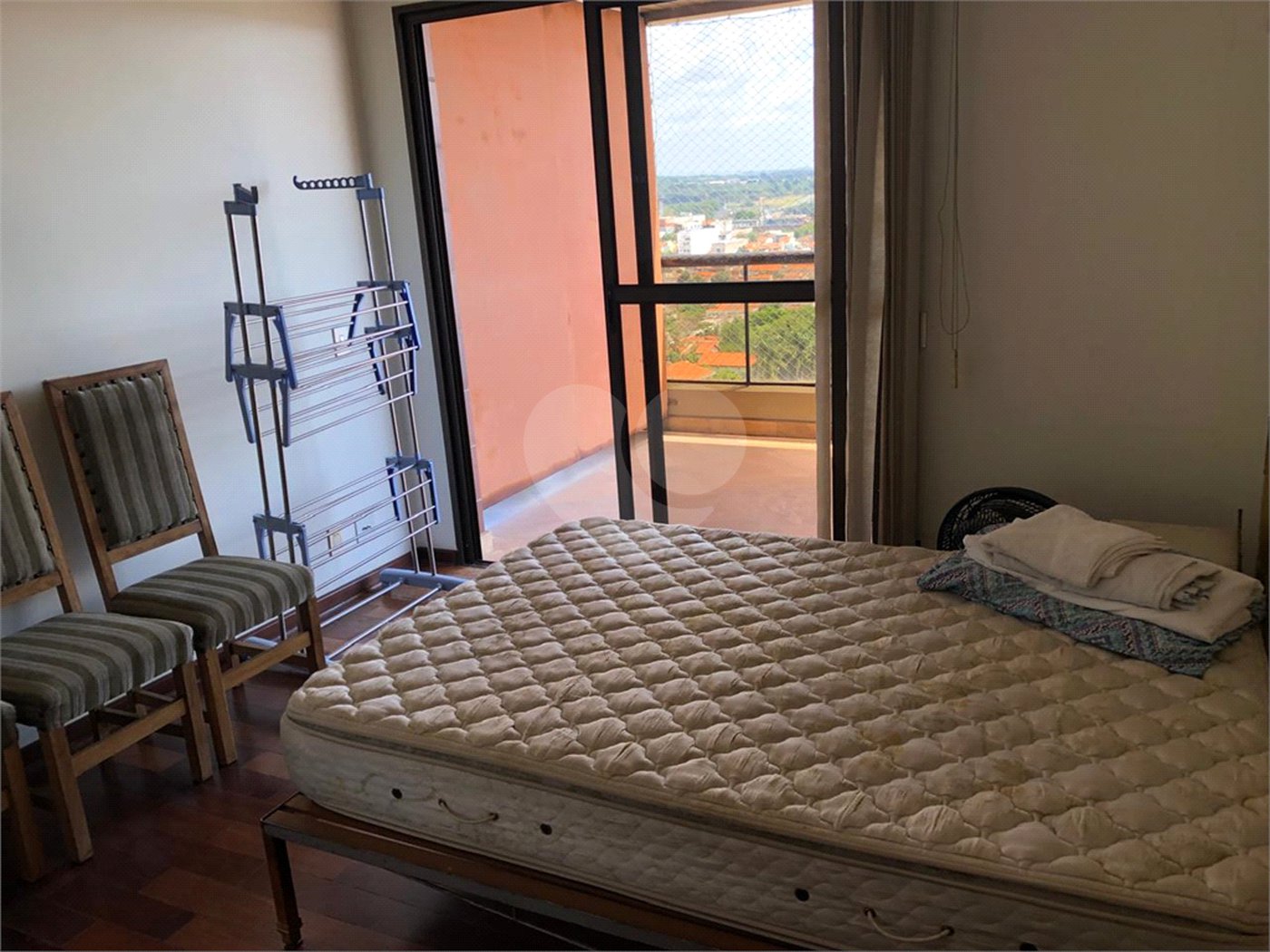 Apartamento à venda com 4 suítes em Vila Henrique, Salto, SP