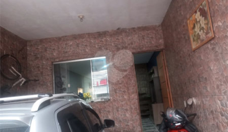 Sobrado à venda com 3 quartos no Brasilândia, São Paulo, SP