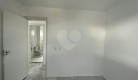Casa à venda com 2 quartos no condomínio Severa, São Paulo - SP