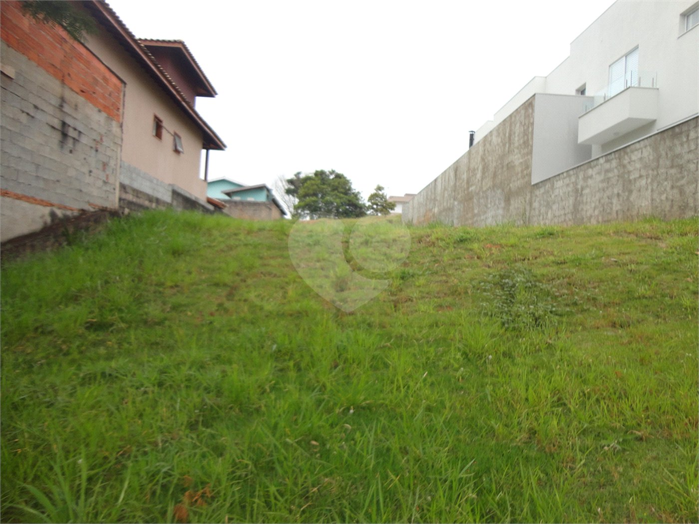 Terreno à venda no condomínio Terras de São Francisco, Vinhedo - SP