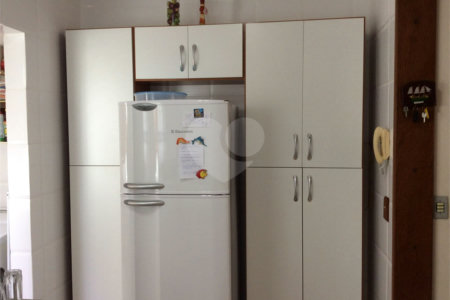 Casa à venda com 4 quartos, sendo 1 suíte, em Ogiva, Cabo Frio, RJ